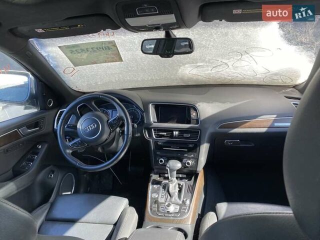 Сірий Ауді Ку 5, об'ємом двигуна 1.98 л та пробігом 108 тис. км за 21900 $, фото 26 на Automoto.ua