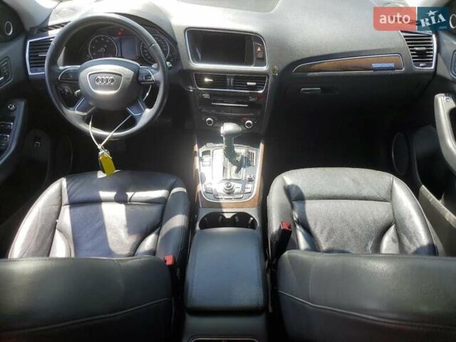 Сірий Ауді Ку 5, об'ємом двигуна 1.98 л та пробігом 129 тис. км за 3000 $, фото 7 на Automoto.ua