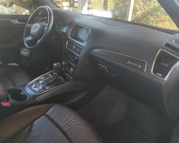 Сірий Ауді Ку 5, об'ємом двигуна 1.98 л та пробігом 132 тис. км за 22500 $, фото 26 на Automoto.ua