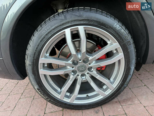 Серый Ауди Ку 5, объемом двигателя 1.97 л и пробегом 235 тыс. км за 32600 $, фото 44 на Automoto.ua