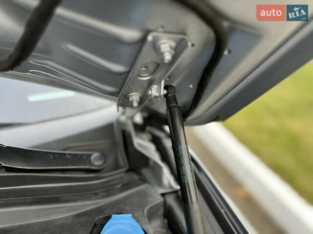 Сірий Ауді Ку 5, об'ємом двигуна 2 л та пробігом 128 тис. км за 15250 $, фото 47 на Automoto.ua