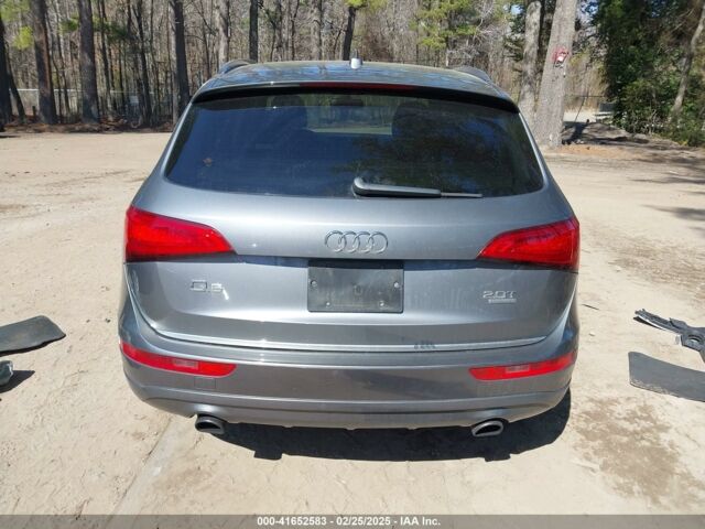 Сірий Ауді Ку 5, об'ємом двигуна 2 л та пробігом 189 тис. км за 11950 $, фото 4 на Automoto.ua