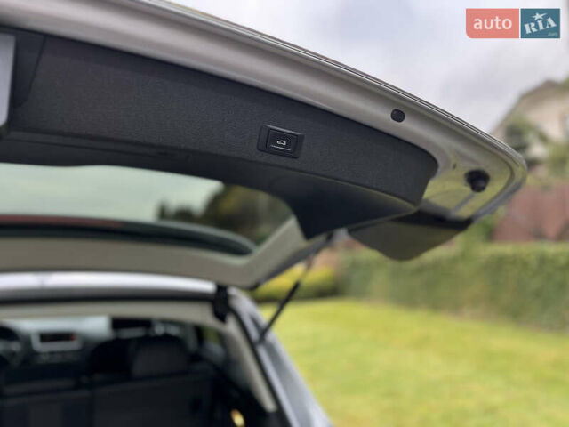 Сірий Ауді Ку 5, об'ємом двигуна 2 л та пробігом 128 тис. км за 15250 $, фото 37 на Automoto.ua