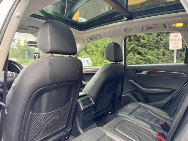 Сірий Ауді Ку 5, об'ємом двигуна 2 л та пробігом 71 тис. км за 5000 $, фото 18 на Automoto.ua