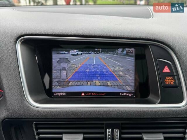 Сірий Ауді Ку 5, об'ємом двигуна 2 л та пробігом 139 тис. км за 16999 $, фото 83 на Automoto.ua