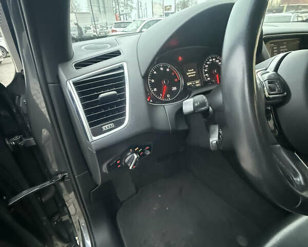 Серый Ауди Ку 5, объемом двигателя 2 л и пробегом 201 тыс. км за 17800 $, фото 14 на Automoto.ua