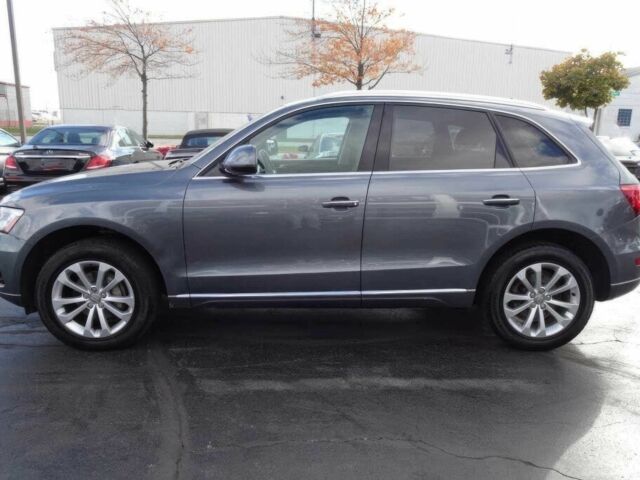 Серый Ауди Ку 5, объемом двигателя 2 л и пробегом 79 тыс. км за 9500 $, фото 4 на Automoto.ua