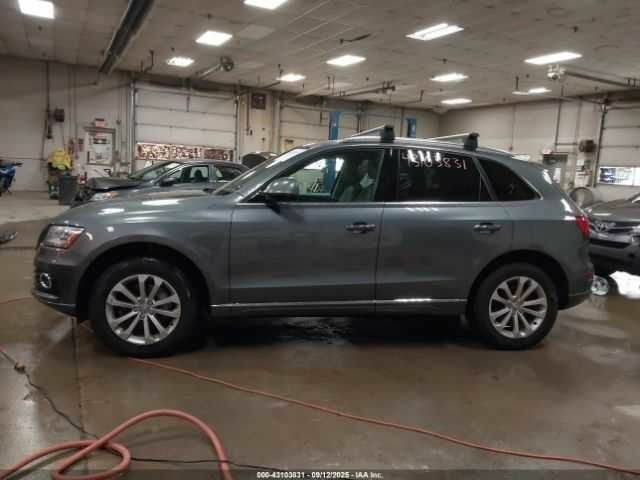 Сірий Ауді Ку 5, об'ємом двигуна 2 л та пробігом 70 тис. км за 2300 $, фото 13 на Automoto.ua