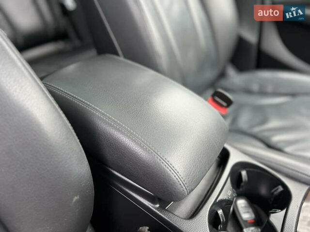 Серый Ауди Ку 5, объемом двигателя 2 л и пробегом 151 тыс. км за 14800 $, фото 39 на Automoto.ua