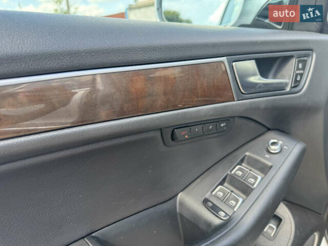 Серый Ауди Ку 5, объемом двигателя 1.98 л и пробегом 125 тыс. км за 18550 $, фото 17 на Automoto.ua