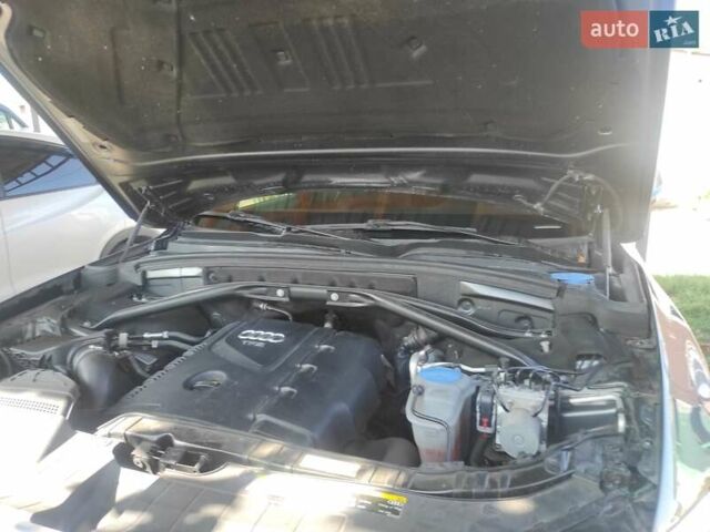 Сірий Ауді Ку 5, об'ємом двигуна 1.98 л та пробігом 132 тис. км за 22500 $, фото 14 на Automoto.ua