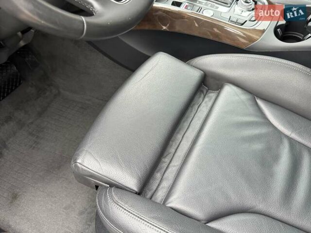 Сірий Ауді Ку 5, об'ємом двигуна 2 л та пробігом 139 тис. км за 16999 $, фото 37 на Automoto.ua