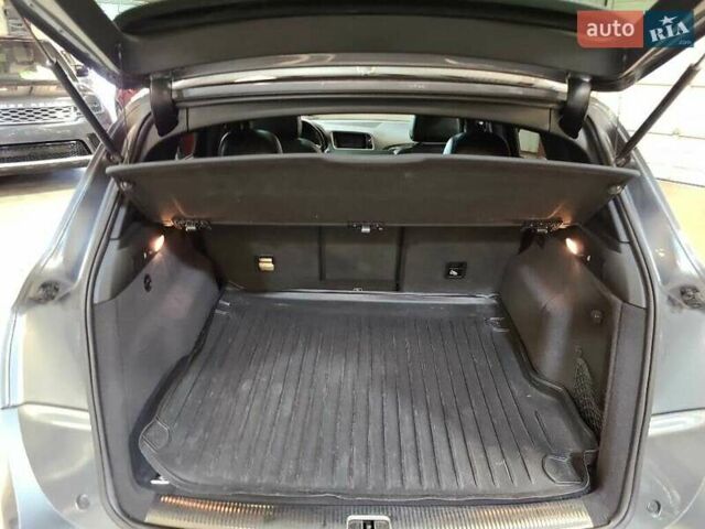 Серый Ауди Ку 5, объемом двигателя 1.98 л и пробегом 113 тыс. км за 3000 $, фото 19 на Automoto.ua