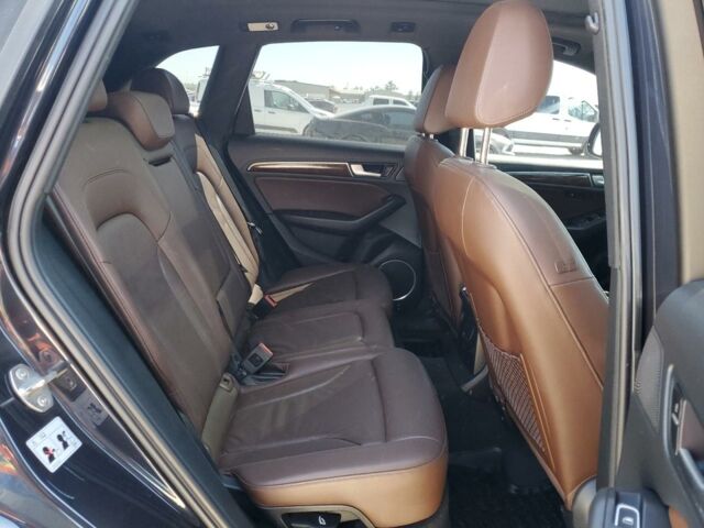 Сірий Ауді Ку 5, об'ємом двигуна 2 л та пробігом 167 тис. км за 13000 $, фото 10 на Automoto.ua