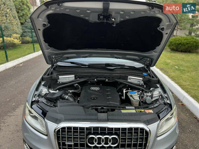 Сірий Ауді Ку 5, об'ємом двигуна 2 л та пробігом 128 тис. км за 15250 $, фото 43 на Automoto.ua