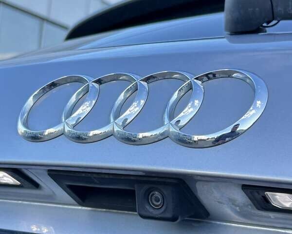 Сірий Ауді Ку 5, об'ємом двигуна 2 л та пробігом 227 тис. км за 17100 $, фото 9 на Automoto.ua