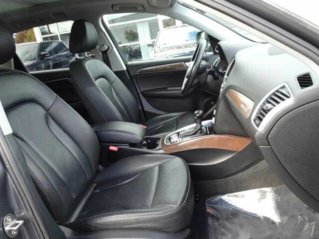 Серый Ауди Ку 5, объемом двигателя 2 л и пробегом 79 тыс. км за 9500 $, фото 8 на Automoto.ua