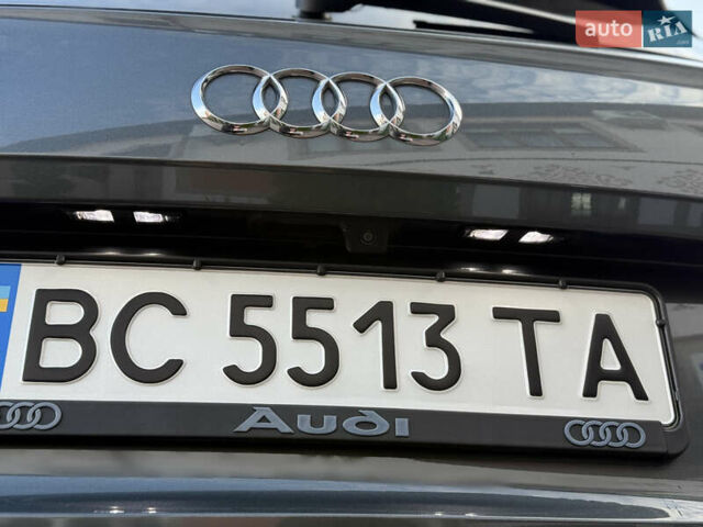 Серый Ауди Ку 5, объемом двигателя 1.97 л и пробегом 235 тыс. км за 32600 $, фото 13 на Automoto.ua