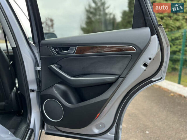 Серый Ауди Ку 5, объемом двигателя 2 л и пробегом 151 тыс. км за 14800 $, фото 50 на Automoto.ua