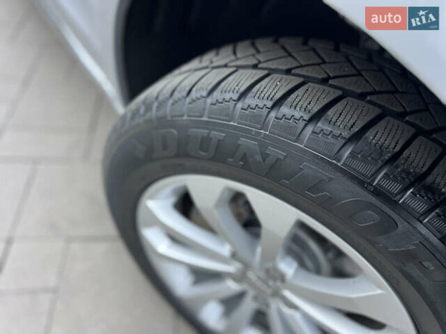 Серый Ауди Ку 5, объемом двигателя 2 л и пробегом 151 тыс. км за 14800 $, фото 111 на Automoto.ua