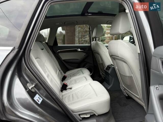 Серый Ауди Ку 5, объемом двигателя 1.98 л и пробегом 183 тыс. км за 16900 $, фото 87 на Automoto.ua