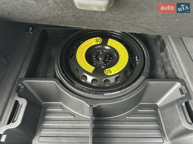 Серый Ауди Ку 5, объемом двигателя 2 л и пробегом 188 тыс. км за 15900 $, фото 62 на Automoto.ua