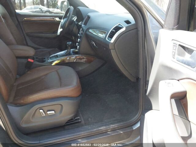 Сірий Ауді Ку 5, об'ємом двигуна 2 л та пробігом 189 тис. км за 11950 $, фото 6 на Automoto.ua