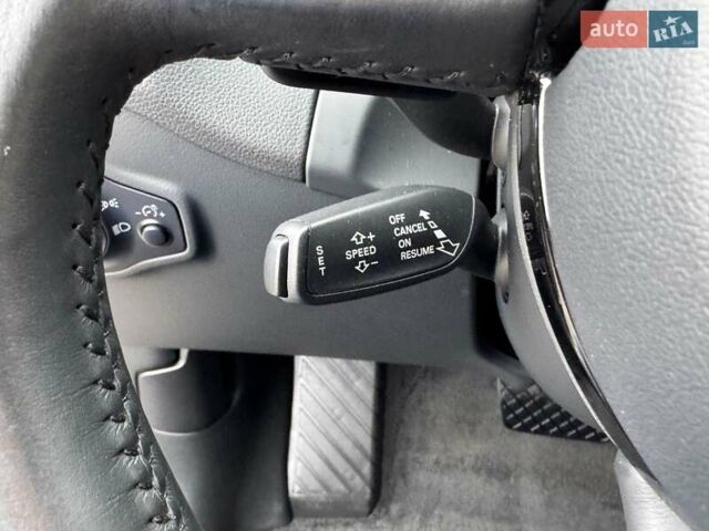 Сірий Ауді Ку 5, об'ємом двигуна 2 л та пробігом 139 тис. км за 16999 $, фото 31 на Automoto.ua