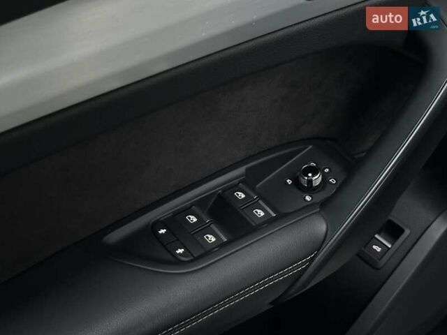 Серый Ауди Ку 5, объемом двигателя 1.97 л и пробегом 165 тыс. км за 34500 $, фото 59 на Automoto.ua