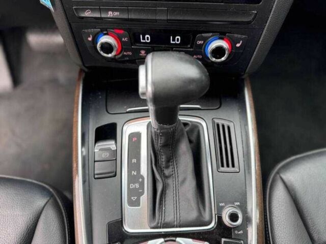 Сірий Ауді Ку 5, об'ємом двигуна 2 л та пробігом 71 тис. км за 5000 $, фото 13 на Automoto.ua