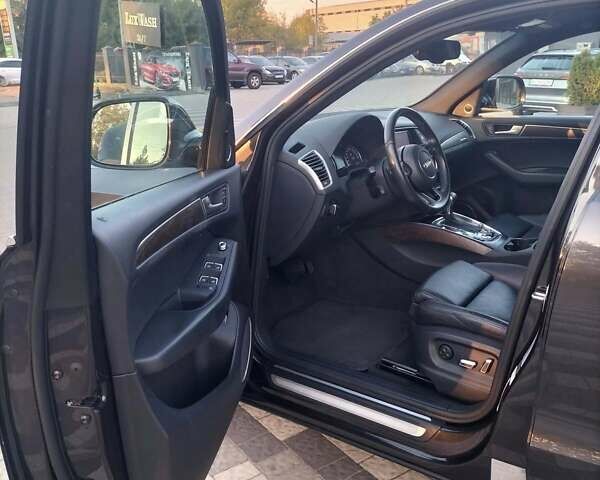 Сірий Ауді Ку 5, об'ємом двигуна 1.98 л та пробігом 154 тис. км за 15000 $, фото 4 на Automoto.ua