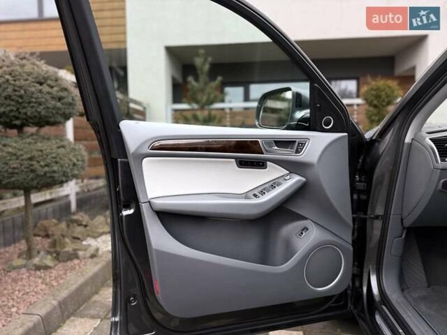 Серый Ауди Ку 5, объемом двигателя 1.98 л и пробегом 183 тыс. км за 16900 $, фото 43 на Automoto.ua