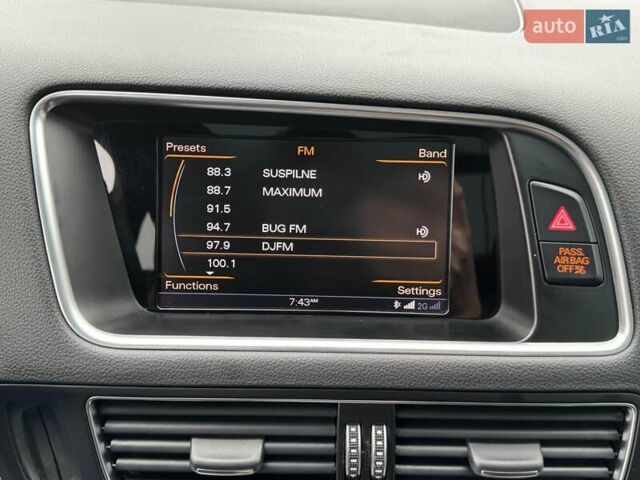 Сірий Ауді Ку 5, об'ємом двигуна 2 л та пробігом 139 тис. км за 16999 $, фото 85 на Automoto.ua