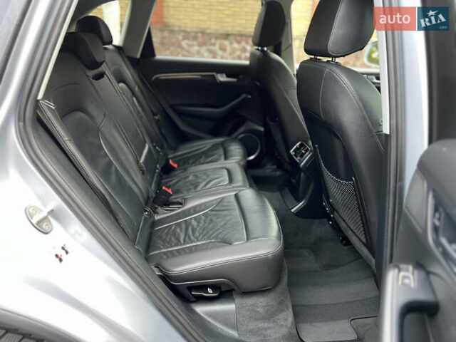 Сірий Ауді Ку 5, об'ємом двигуна 2 л та пробігом 151 тис. км за 14699 $, фото 48 на Automoto.ua