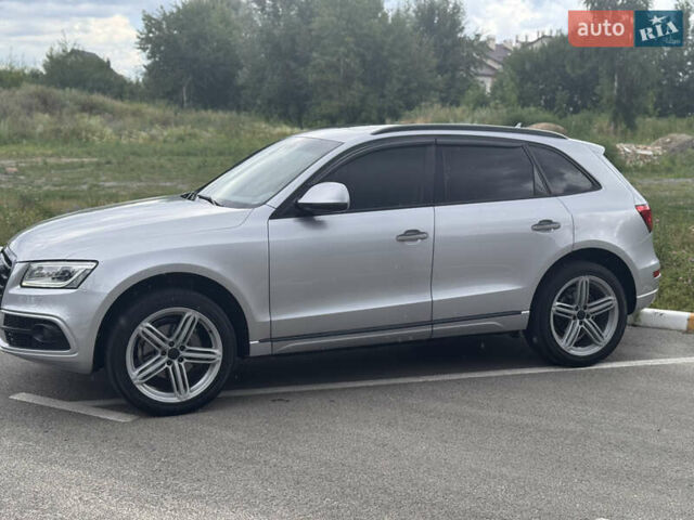 Серый Ауди Ку 5, объемом двигателя 2 л и пробегом 137 тыс. км за 18500 $, фото 1 на Automoto.ua