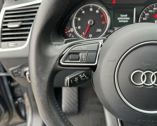 Сірий Ауді Ку 5, об'ємом двигуна 2 л та пробігом 139 тис. км за 16999 $, фото 30 на Automoto.ua