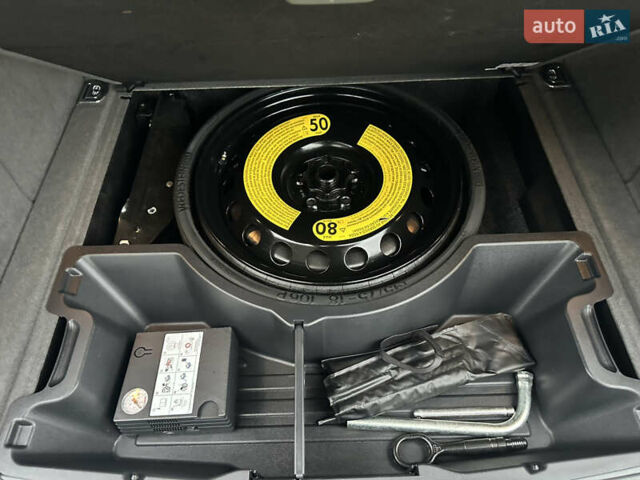 Серый Ауди Ку 5, объемом двигателя 2 л и пробегом 168 тыс. км за 15900 $, фото 62 на Automoto.ua