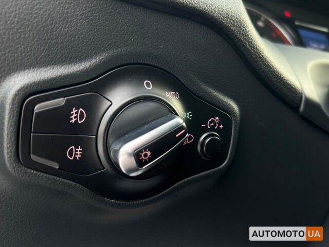 Серый Ауди Ку 5, объемом двигателя 2 л и пробегом 128 тыс. км за 17700 $, фото 17 на Automoto.ua