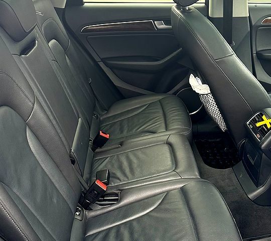 Серый Ауди Ку 5, объемом двигателя 3 л и пробегом 128 тыс. км за 23500 $, фото 9 на Automoto.ua