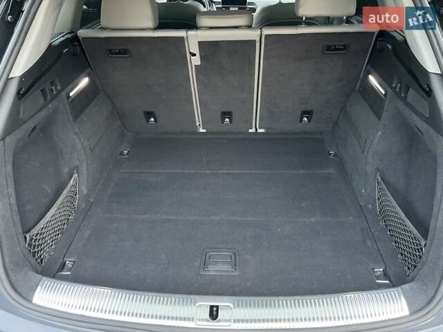 Серый Ауди Ку 5, объемом двигателя 2 л и пробегом 163 тыс. км за 24800 $, фото 40 на Automoto.ua