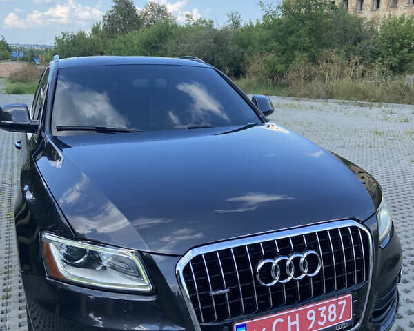 Серый Ауди Ку 5, объемом двигателя 1.98 л и пробегом 163 тыс. км за 16800 $, фото 1 на Automoto.ua