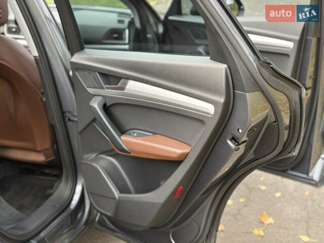 Ауди Ку 5 2017 в Киеве на Automoto.ua Серый Ауди Ку 5, объемом двигателя 1.97 л и пробегом 190 тыс. км за 26500 $, фото 29 на Automoto.ua