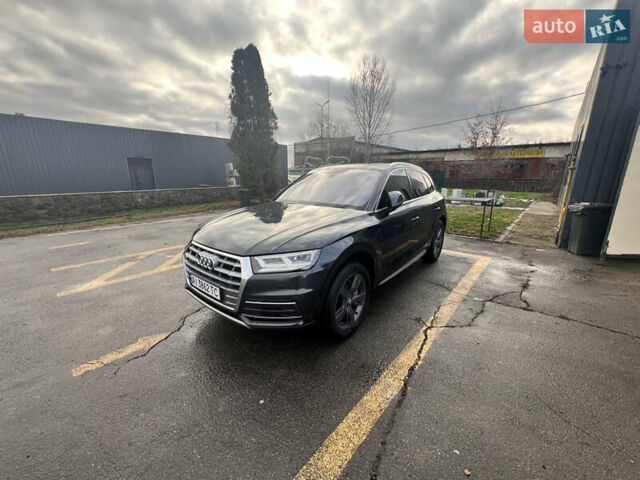 Серый Ауди Ку 5, объемом двигателя 1.98 л и пробегом 148 тыс. км за 25000 $, фото 1 на Automoto.ua