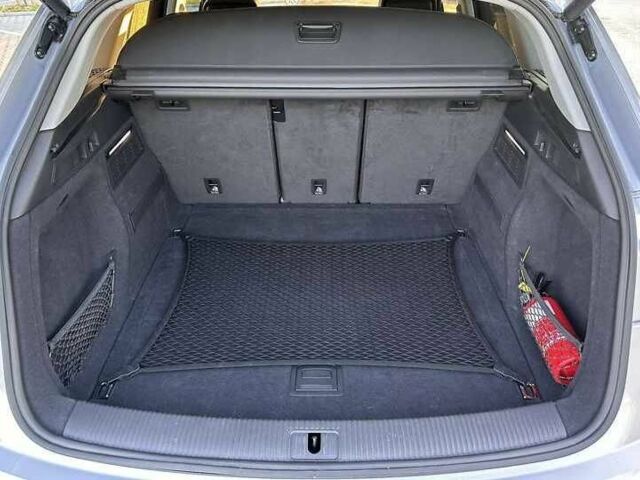 Сірий Ауді Ку 5, об'ємом двигуна 2 л та пробігом 98 тис. км за 21900 $, фото 8 на Automoto.ua