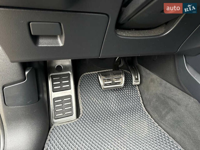 Сірий Ауді Ку 5, об'ємом двигуна 1.98 л та пробігом 165 тис. км за 23999 $, фото 43 на Automoto.ua