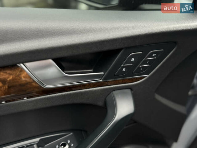 Серый Ауди Ку 5, объемом двигателя 1.98 л и пробегом 147 тыс. км за 23999 $, фото 13 на Automoto.ua