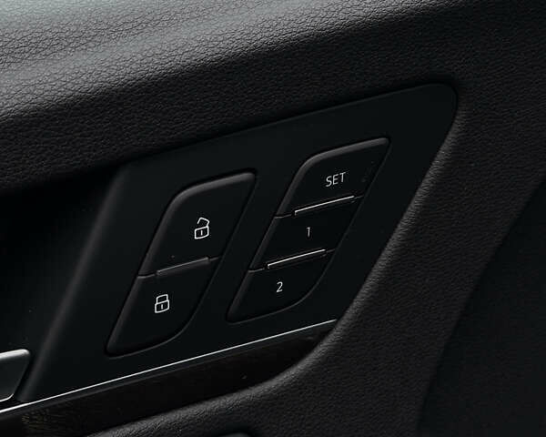 Сірий Ауді Ку 5, об'ємом двигуна 1.98 л та пробігом 124 тис. км за 24000 $, фото 20 на Automoto.ua