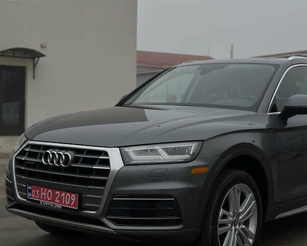 Сірий Ауді Ку 5, об'ємом двигуна 1.98 л та пробігом 124 тис. км за 24000 $, фото 4 на Automoto.ua