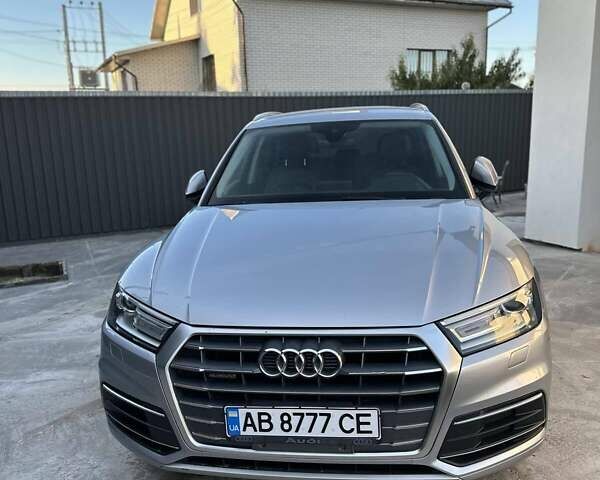 Сірий Ауді Ку 5, об'ємом двигуна 1.98 л та пробігом 190 тис. км за 20900 $, фото 4 на Automoto.ua