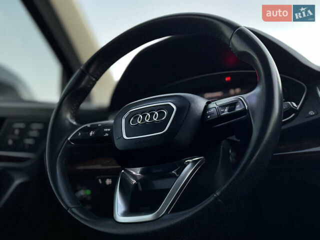 Серый Ауди Ку 5, объемом двигателя 1.98 л и пробегом 169 тыс. км за 25300 $, фото 57 на Automoto.ua